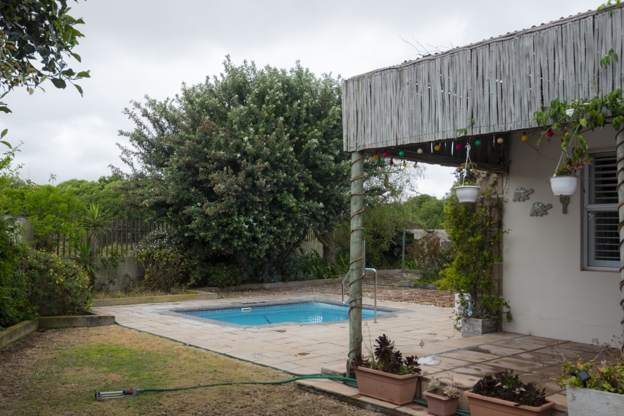 5 Bedroom Property for Sale in Country Club Western Cape